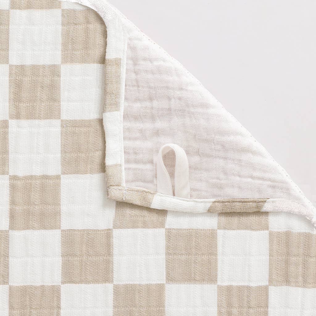 Checkered Breastfeeding Cloth