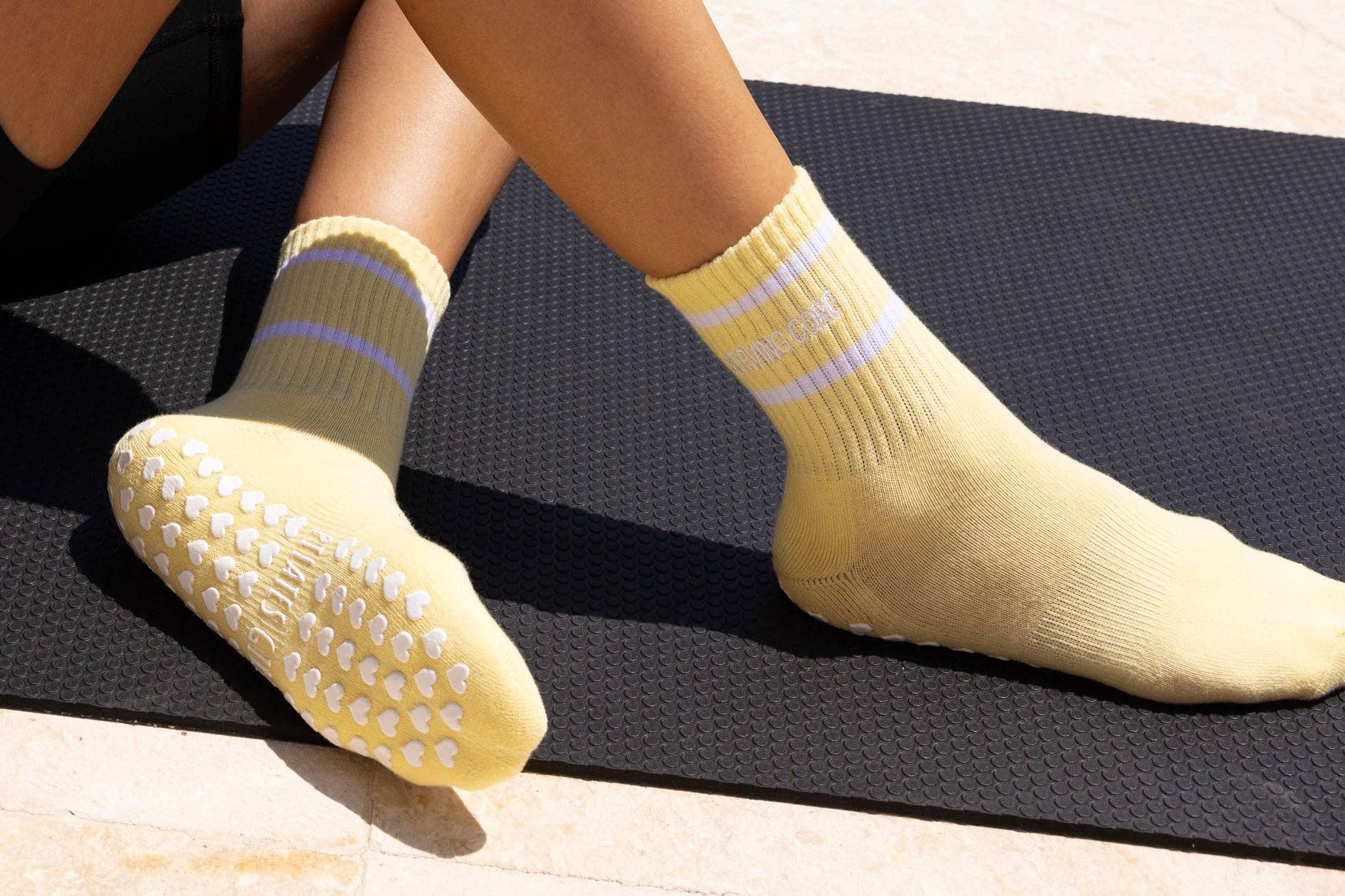 Serving Core Pilates Grip Socks